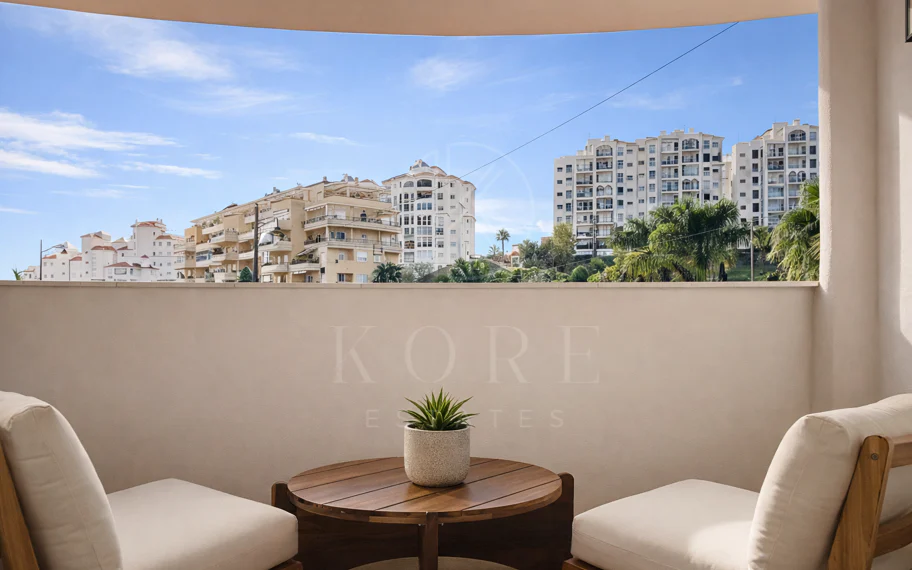 Fully Renovated and Furnished 3-Bedroom Apartment – Puerto de Estepona