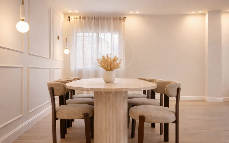 Fully Renovated and Furnished 3-Bedroom Apartment – Puerto de Estepona