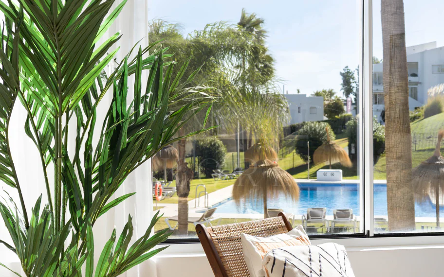 Beautifully Renovated Apartment with Stunning Views in Nueva Andalucía