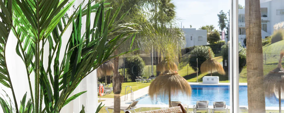 Beautifully Renovated Apartment with Stunning Views in Nueva Andalucía
