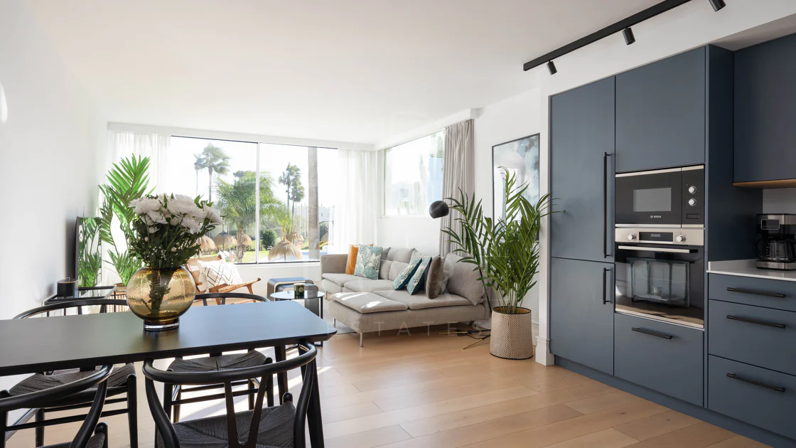 Beautifully Renovated Apartment with Stunning Views in Nueva Andalucía