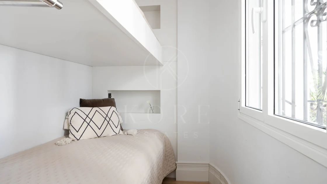 Beautifully Renovated Apartment with Stunning Views in Nueva Andalucía