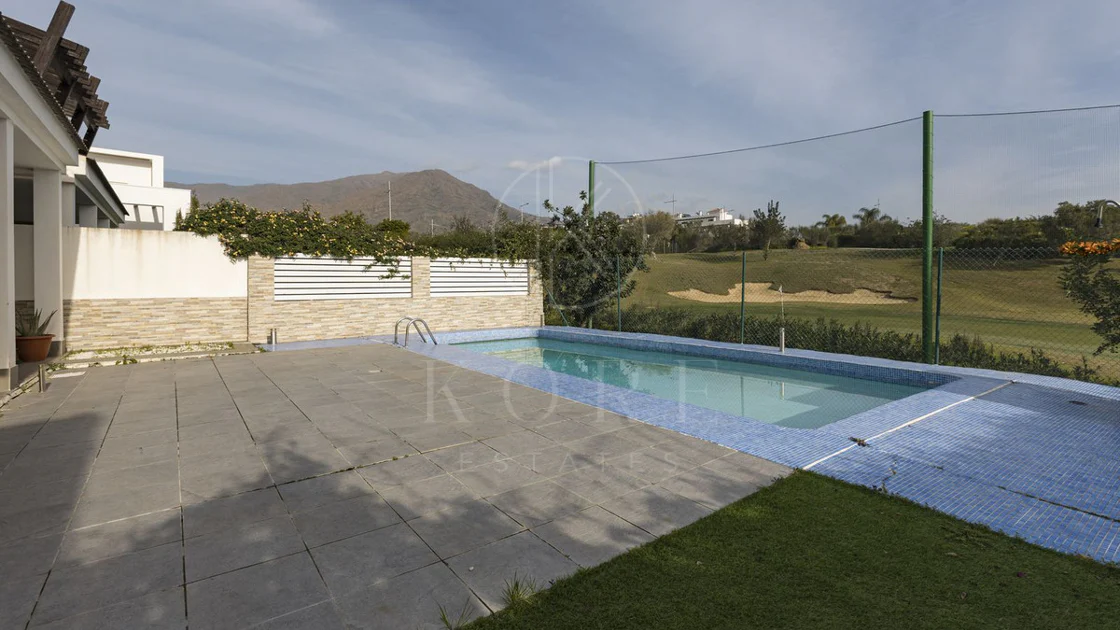 Villa en venta en Valle Romano, Estepona Oeste