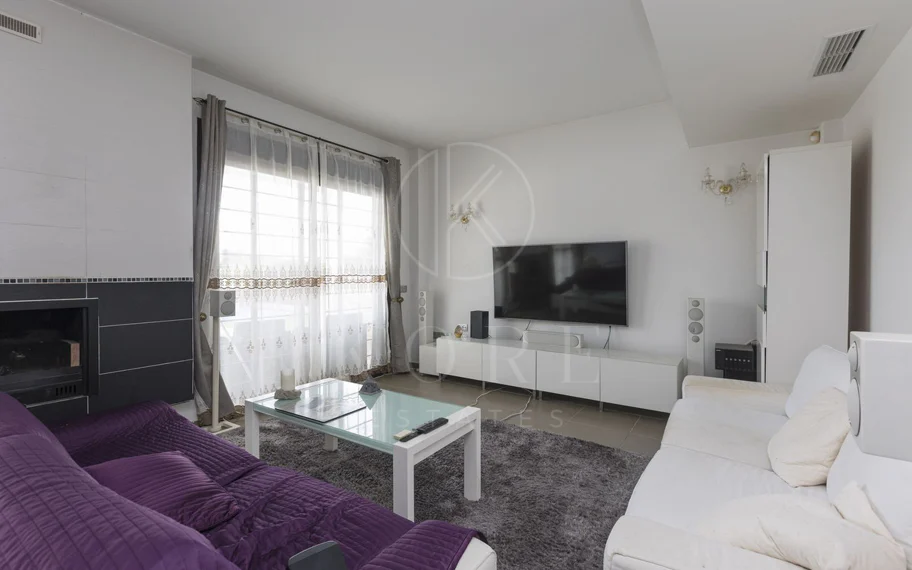 Villa for sale in Valle Romano, Estepona West