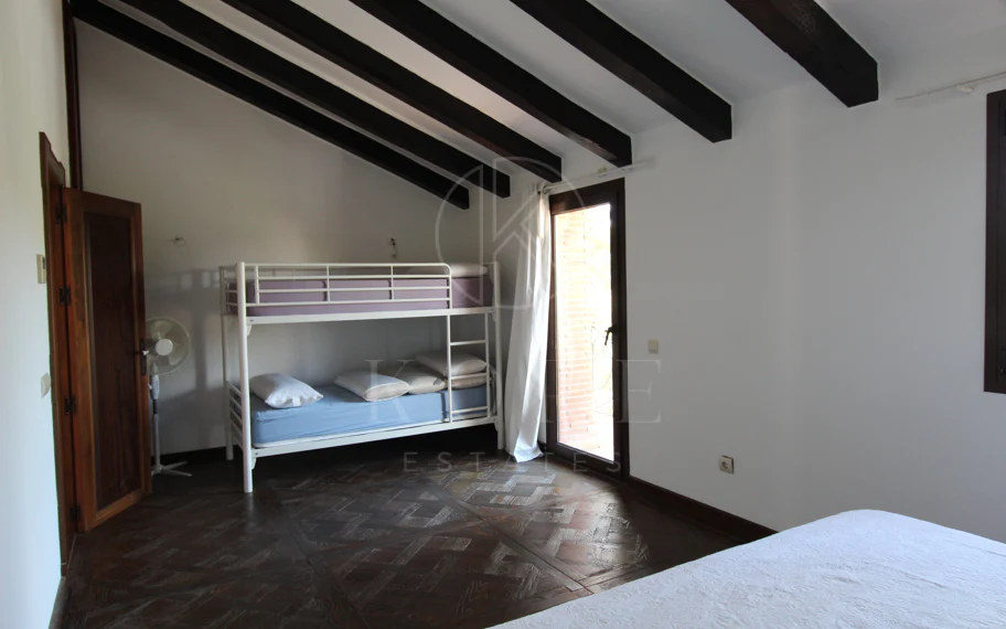 Villa mediterránea con encanto en El Presidente, a pasos de la playa