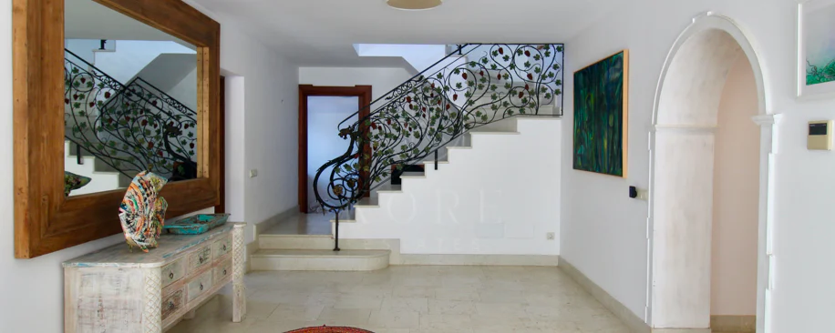 Villa mediterránea con encanto en El Presidente, a pasos de la playa