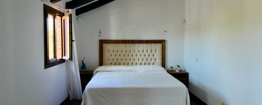 Villa mediterránea con encanto en El Presidente, a pasos de la playa