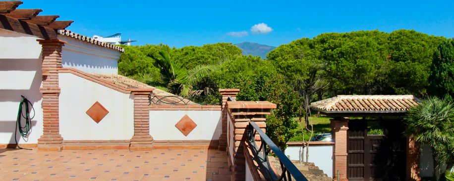 Villa mediterránea con encanto en El Presidente, a pasos de la playa