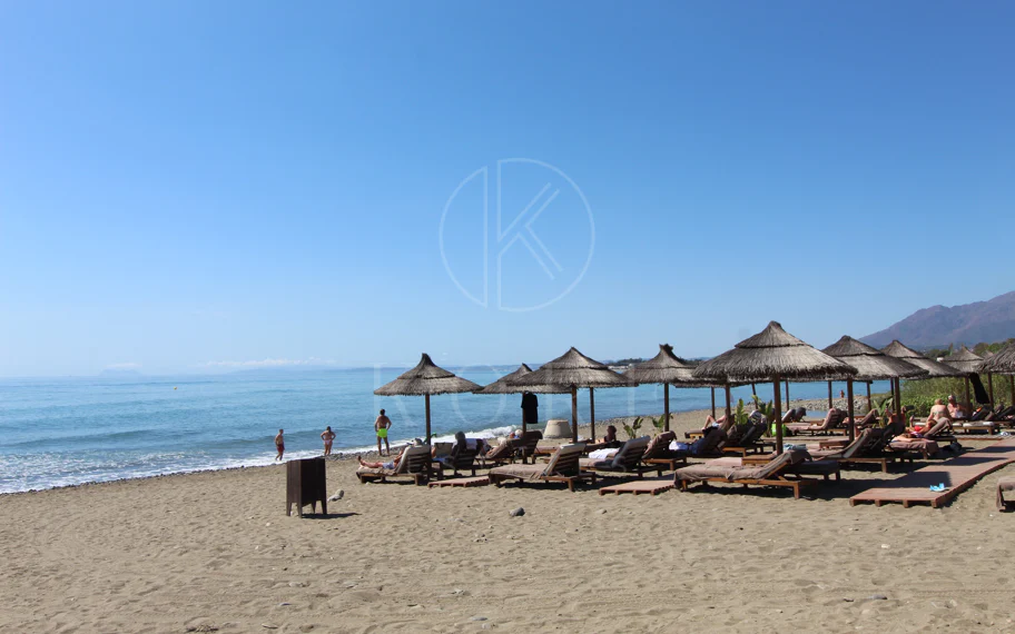 Villa mediterránea con encanto en El Presidente, a pasos de la playa