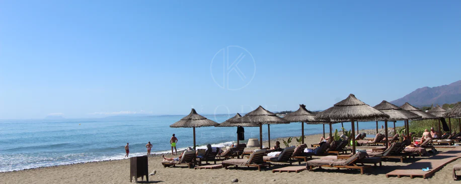 Villa mediterránea con encanto en El Presidente, a pasos de la playa