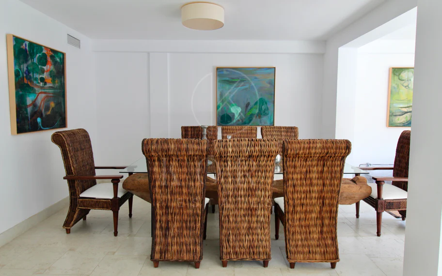 Villa mediterránea con encanto en El Presidente, a pasos de la playa