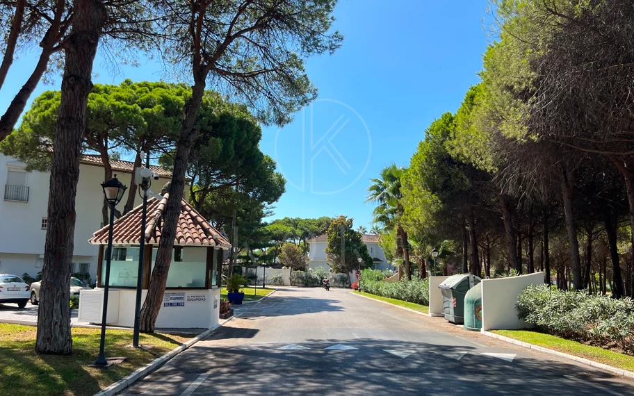 Villa mediterránea con encanto en El Presidente, a pasos de la playa