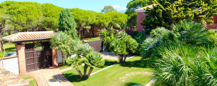 Villa mediterránea con encanto en El Presidente, a pasos de la playa