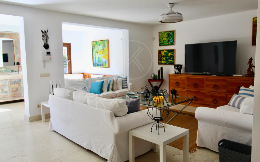 Villa mediterránea con encanto en El Presidente, a pasos de la playa