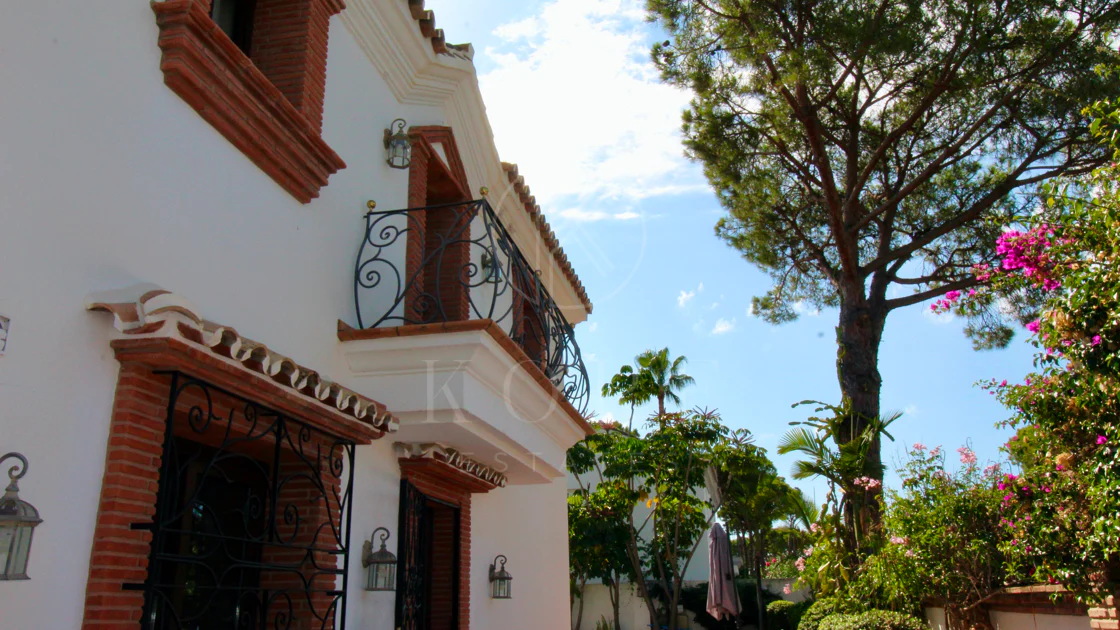 Villa mediterránea con encanto en El Presidente, a pasos de la playa