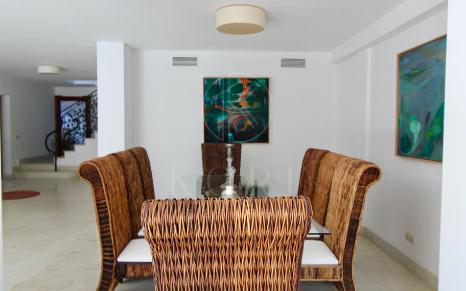 Villa mediterránea con encanto en El Presidente, a pasos de la playa