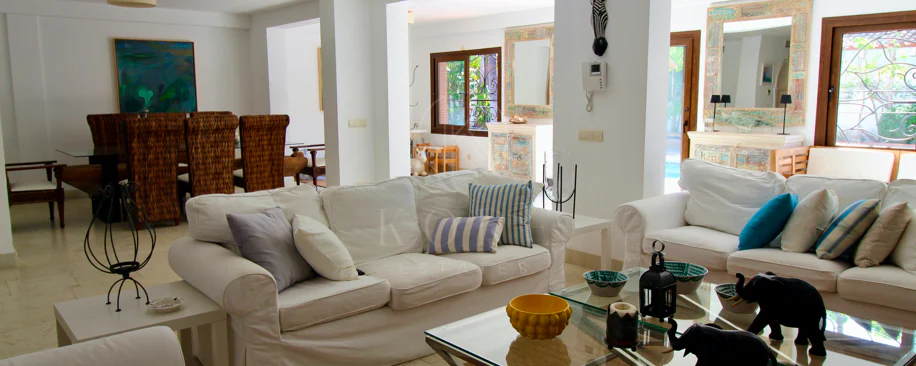 Villa mediterránea con encanto en El Presidente, a pasos de la playa