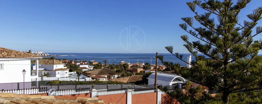 Villa en venta en Estepona