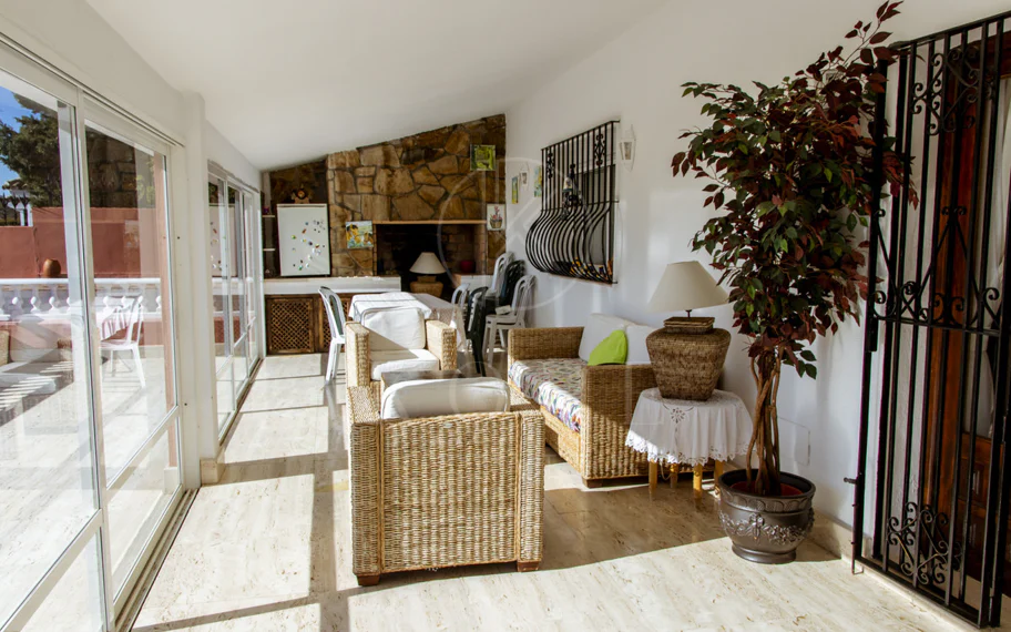 Villa en venta en Estepona