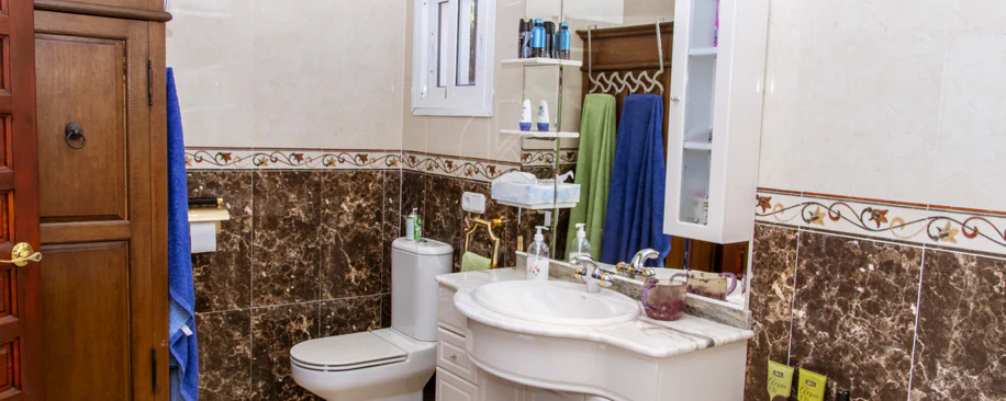 Villa en venta en Estepona