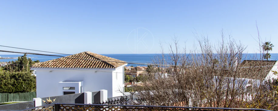 Villa en venta en Estepona