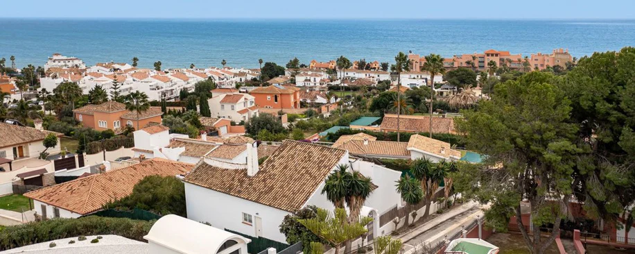 Villa en venta en Estepona