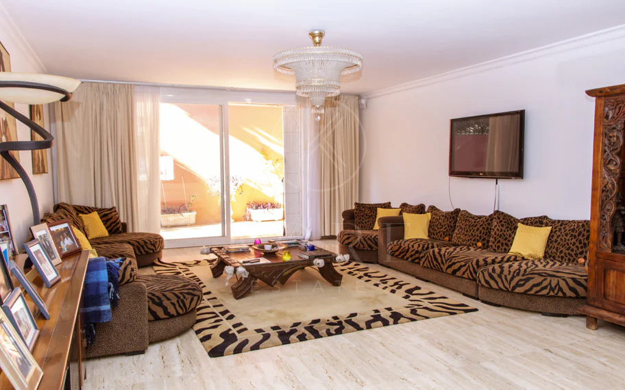 Villa en venta en Estepona