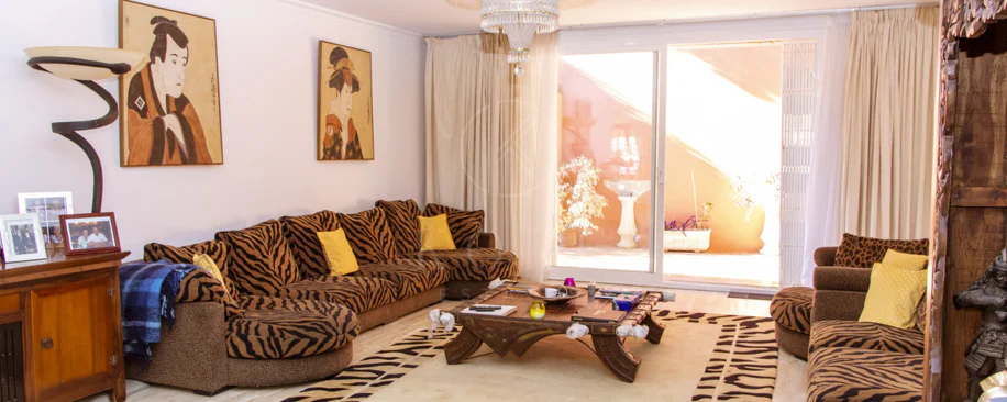 Villa en venta en Estepona
