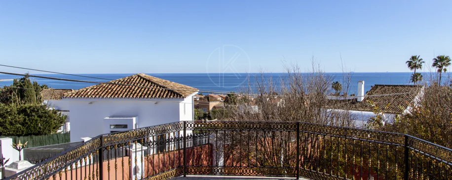Villa en venta en Estepona