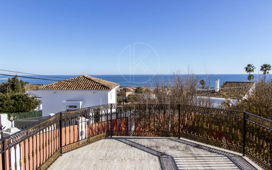 Villa en venta en Estepona