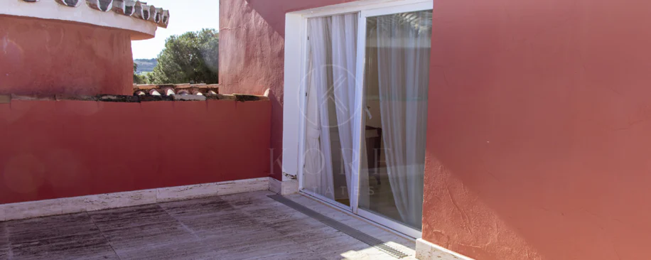 Villa en venta en Estepona