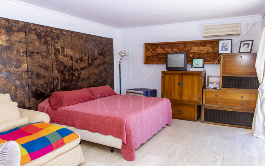 Villa en venta en Estepona