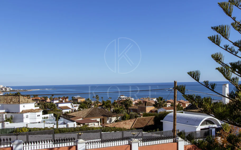 Villa en venta en Estepona