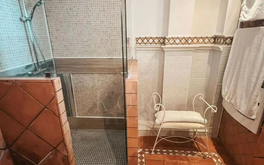 Villa en venta en Nueva Andalucia, Marbella