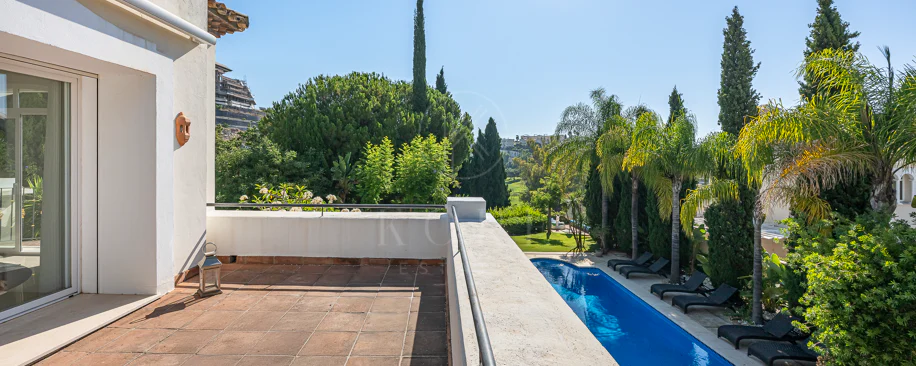 Frontline Golf Villa in La Reserva de La Quinta