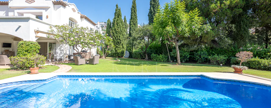 Frontline Golf Villa in La Reserva de La Quinta