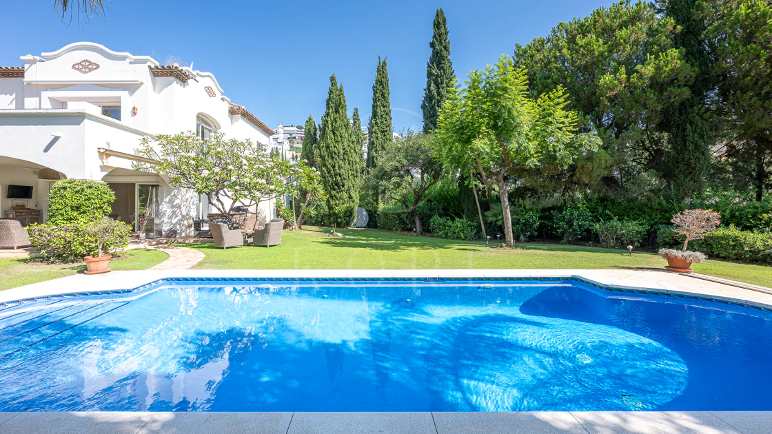 Frontline Golf Villa in La Reserva de La Quinta