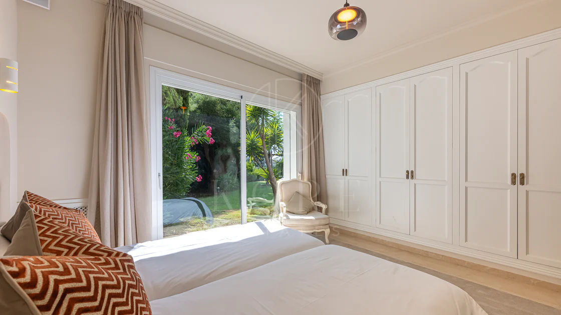 Frontline Golf Villa in La Reserva de La Quinta