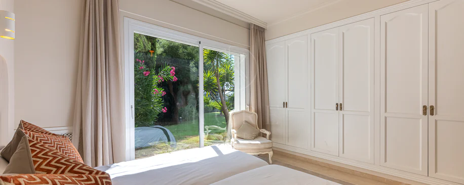 Frontline Golf Villa in La Reserva de La Quinta