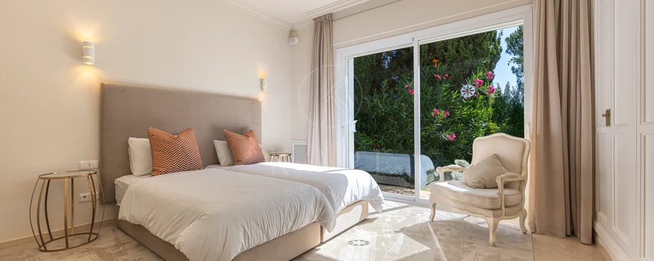 Frontline Golf Villa in La Reserva de La Quinta