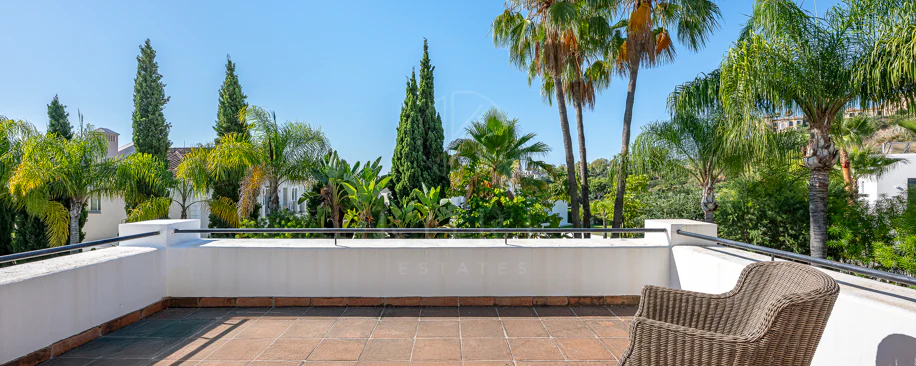Frontline Golf Villa in La Reserva de La Quinta