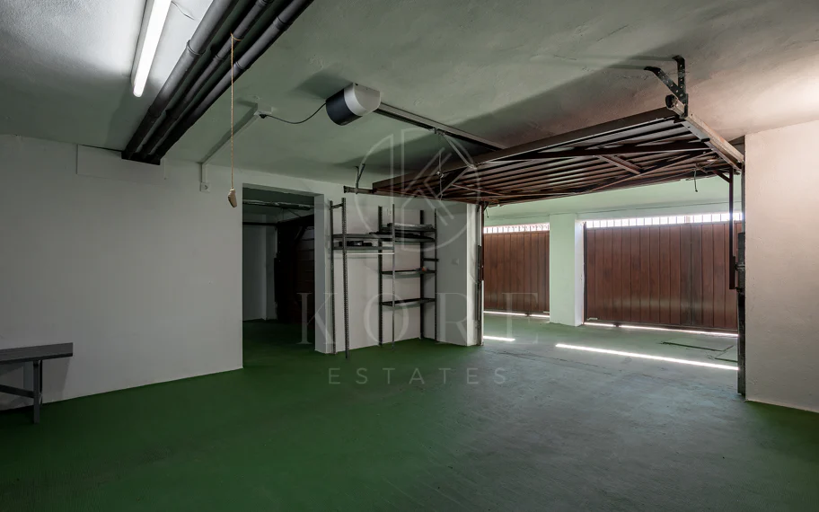 Fantástica villa con vistas panorámicas al mar a poca distancia de los servicios en Nueva Andalucía