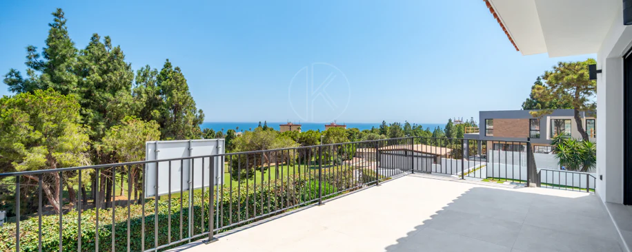 Fully Renovated Luxury Villa ideally located within a short walk to La Cala centre , Beach & Golf