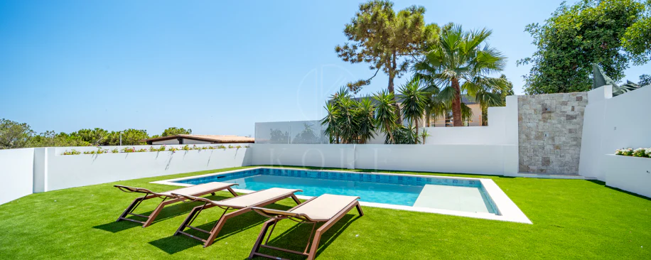 Fully Renovated Luxury Villa ideally located within a short walk to La Cala centre , Beach & Golf