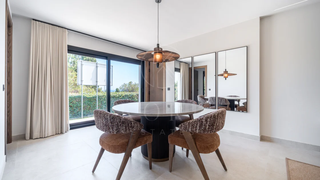 Fully Renovated Luxury Villa ideally located within a short walk to La Cala centre , Beach & Golf