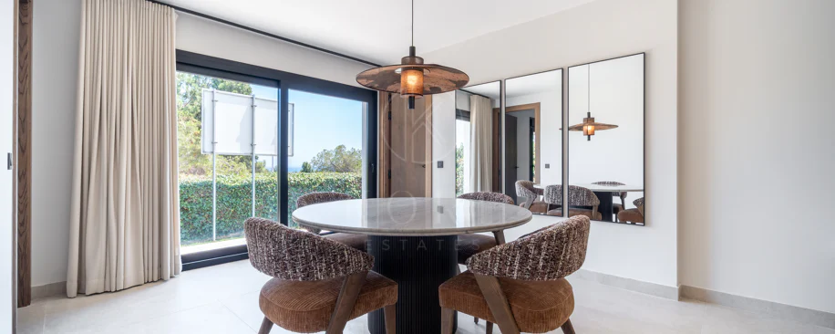 Fully Renovated Luxury Villa ideally located within a short walk to La Cala centre , Beach & Golf