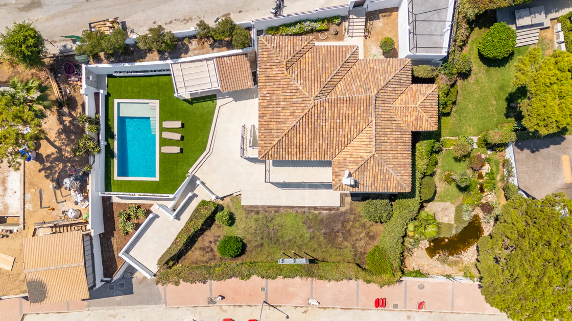 Fully Renovated Luxury Villa ideally located within a short walk to La Cala centre , Beach & Golf