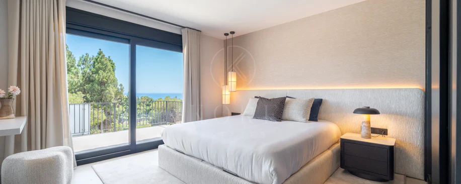 Fully Renovated Luxury Villa ideally located within a short walk to La Cala centre , Beach & Golf