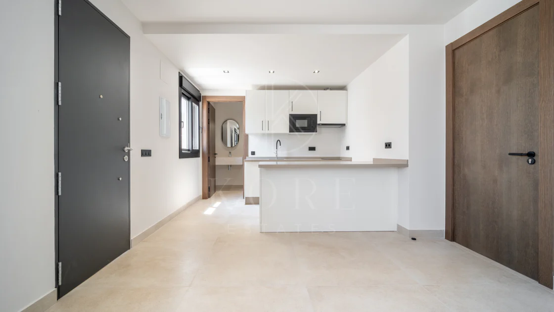 Fully Renovated Luxury Villa ideally located within a short walk to La Cala centre , Beach & Golf