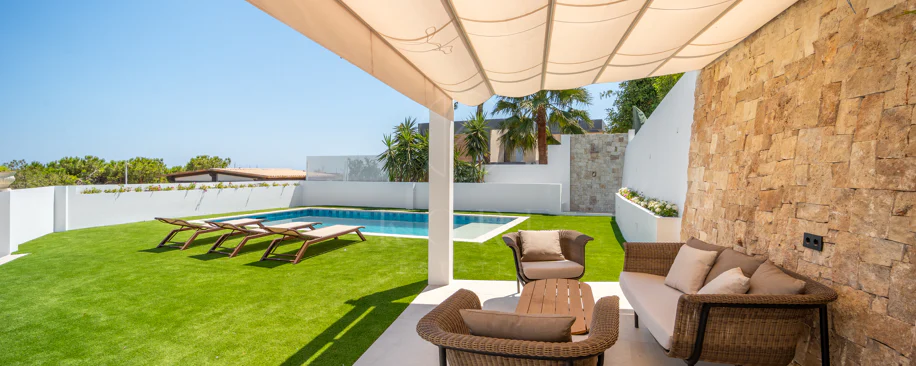 Fully Renovated Luxury Villa ideally located within a short walk to La Cala centre , Beach & Golf